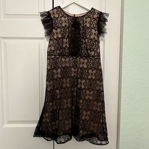 Max Studio Blair Waldorf Black Lace Floral Dress Ruffley